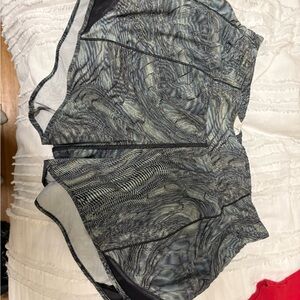 Lululemon Black and Gray Patterned Shorts